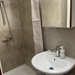Alex 33 * لارنكا