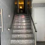 Alex 33 Apartment