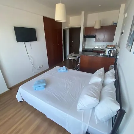 Alex 33 Apartament Larnaca