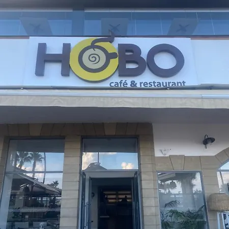 Apartament Alex 33 *