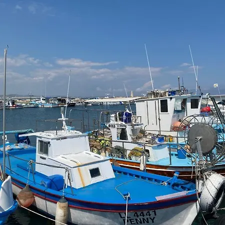 Alex 33 Apartament Larnaca